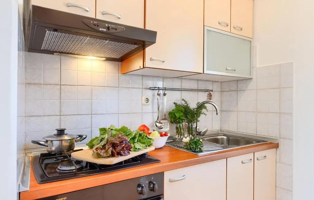 Apartment Apartman Nina By Villas Guide Medulin