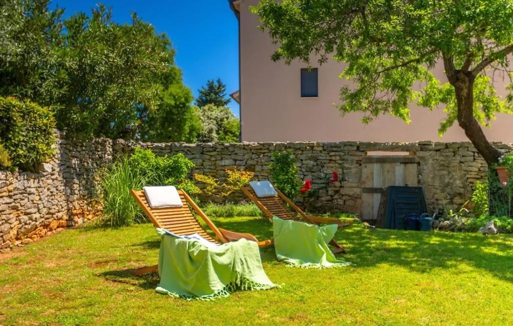 Apartman Nina By Villas Guide Medulin 0*,  Croatia